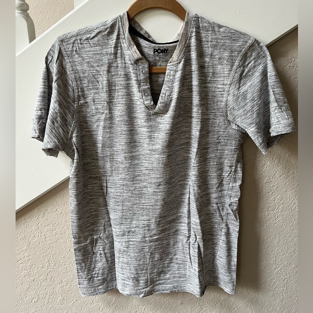 Pony Heather Gray Tee